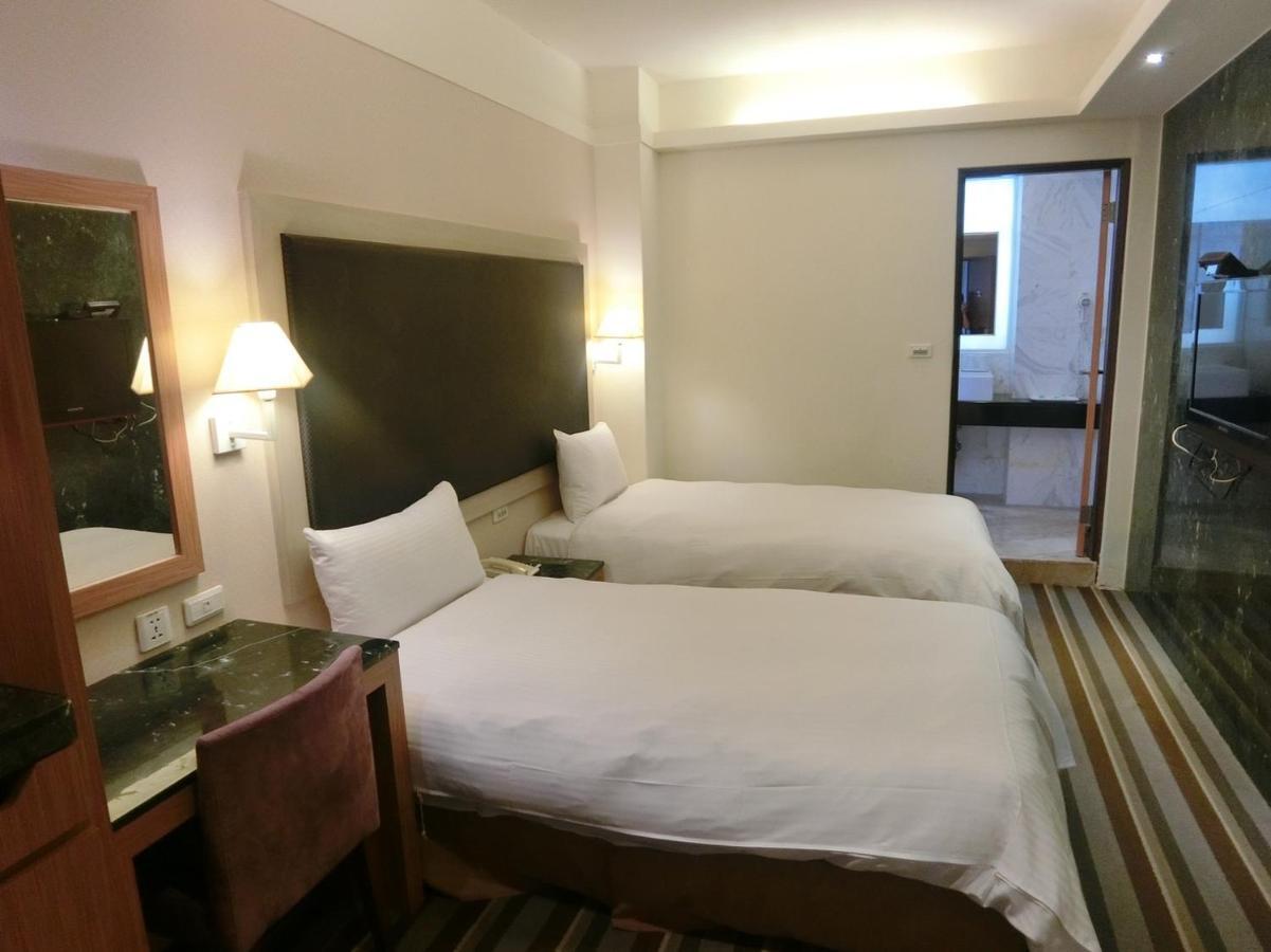 F Hotel Jian จี๋อัน ภายนอก รูปภาพ